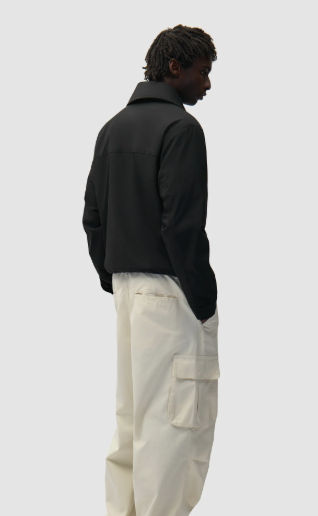 Nylon jas met grote kraag