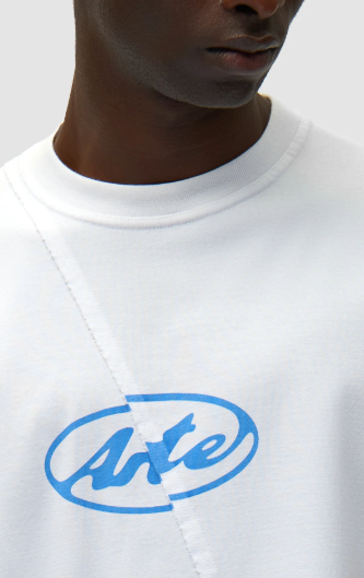 T-shirt met rond logo