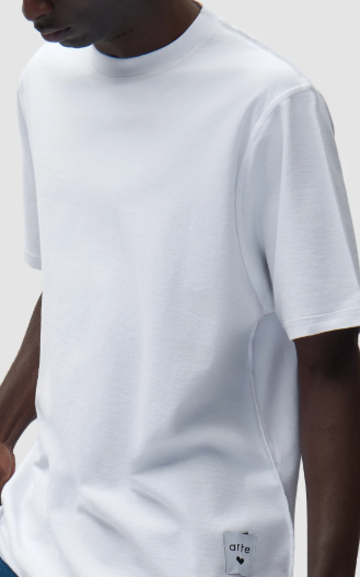 T-shirt met omkeerbaar label