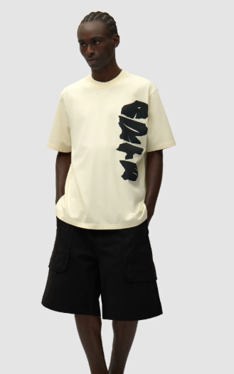 T-shirt met logo op de zijkant