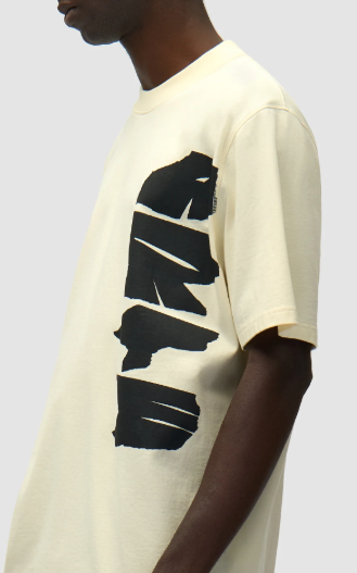 T-shirt met logo op de zijkant