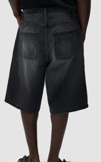 Rounded Pocket Denim Shorts