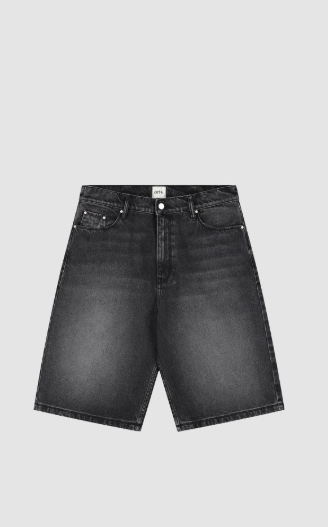 Rounded Pocket Denim Shorts