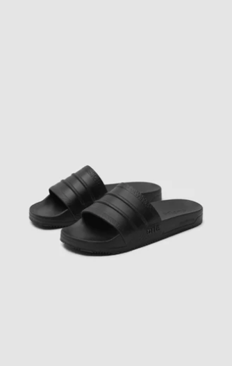 Arte Antwerp x adidas Adilette